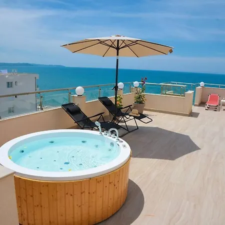 Seaview Rooftop Апартаменты Дуррес