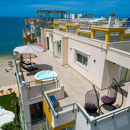 Seaview Rooftop Апартаменты