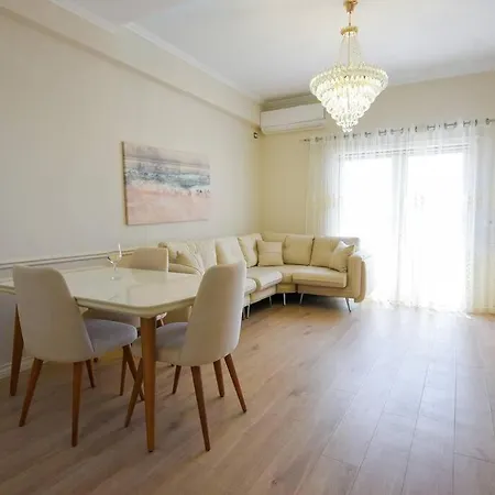 Апартаменты Seaview Rooftop Дуррес